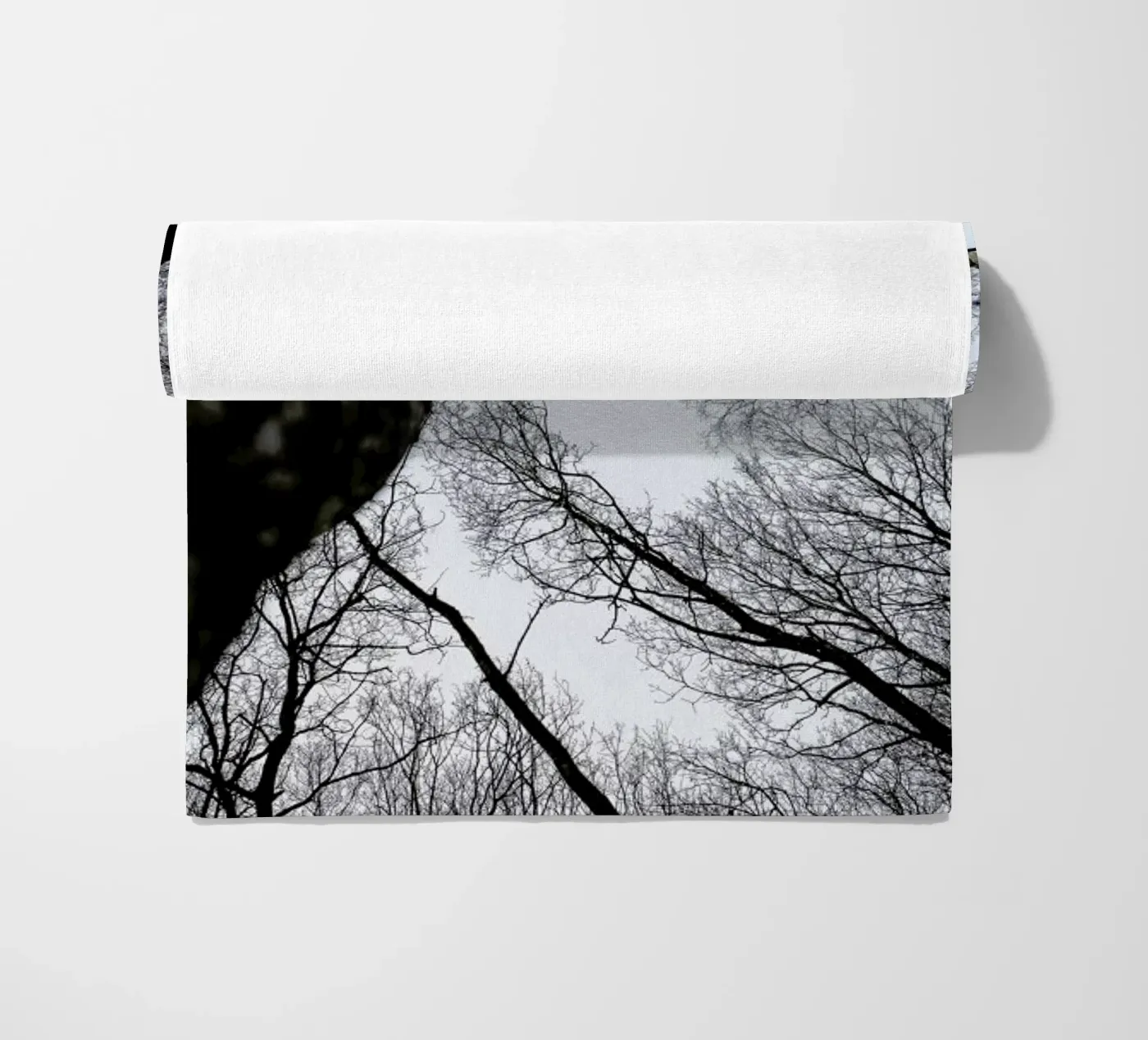 Forest 2 strandhanddoek van Shot By Clint