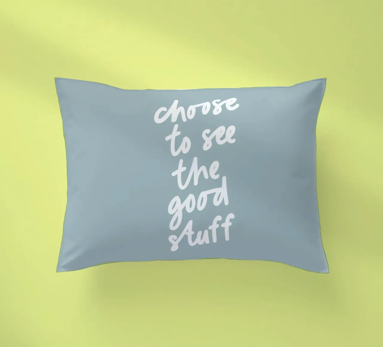 Kies ervoor om het goede te zien Inspirerende typografie Print kussen van THE MOTIVATED TYPE
