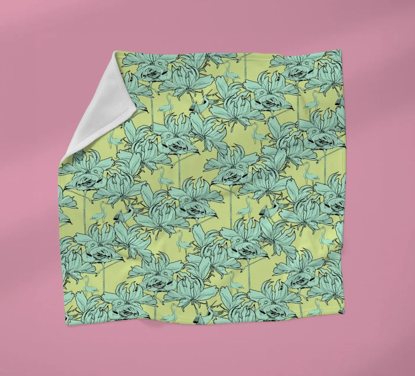 Ragno Modulo 2 fleece blanket by Giulio Iurissevich