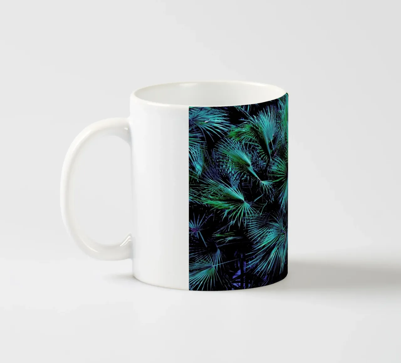 Amoung the Palm Leaves tazza in ceramica da Victoria Frost