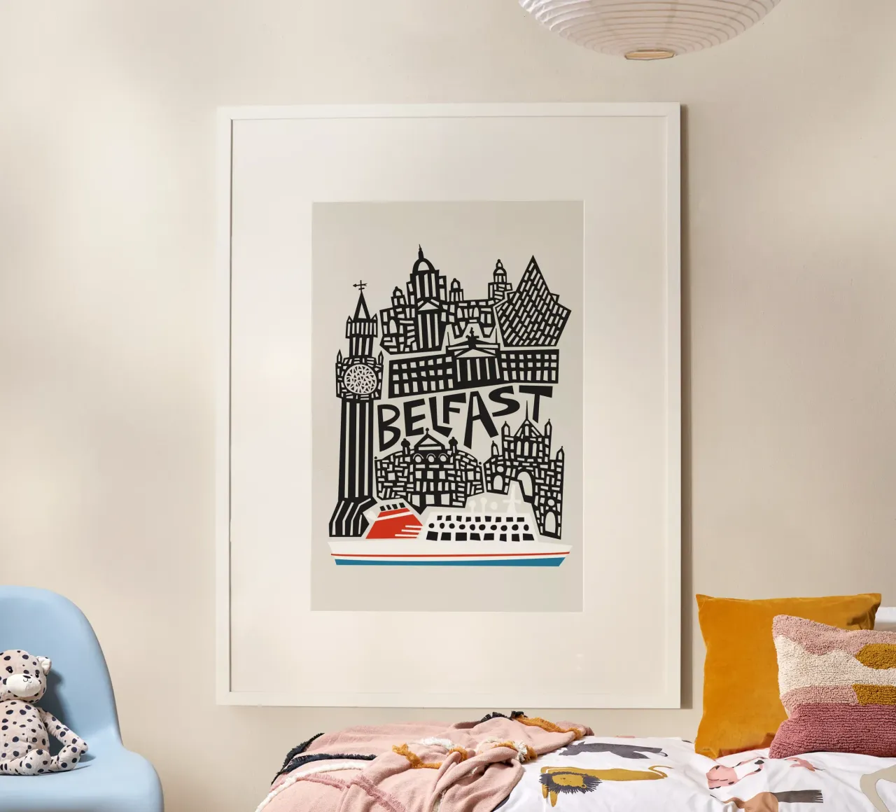Paesaggio urbano di Belfast poster con telaio in plastica da Fox & Velvet