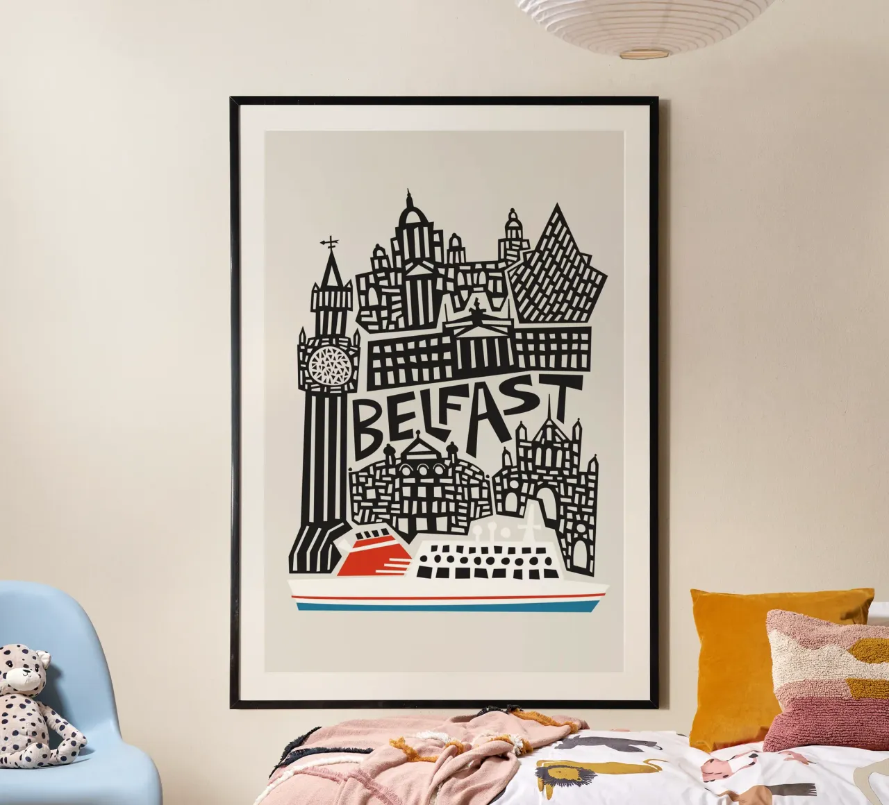 Paesaggio urbano di Belfast poster con telaio in plastica da Fox & Velvet