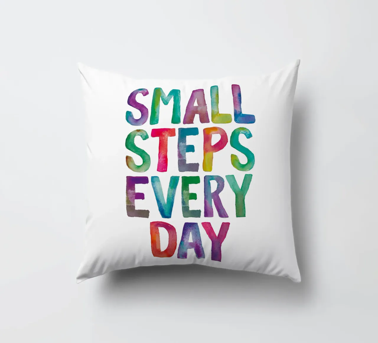 Small Steps Every Day Arc-en-ciel Unicorn Typographie Design coussin de THE MOTIVATED TYPE