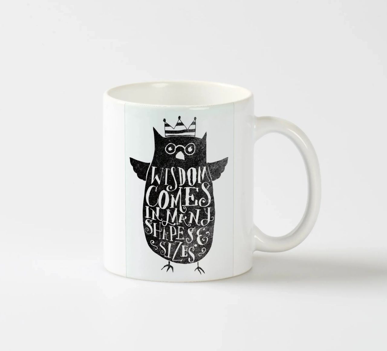wisdom comes in many shapes and sizes tazza in ceramica da Matthew Taylor Wilson