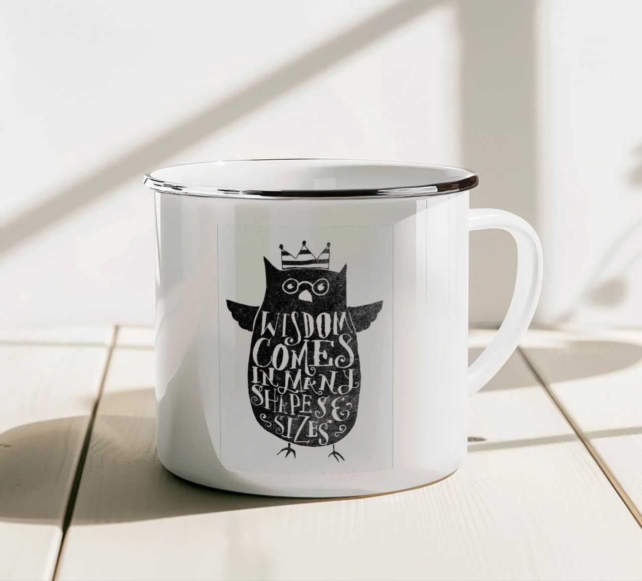 wisdom comes in many shapes and sizes tazza in smalto da Matthew Taylor Wilson