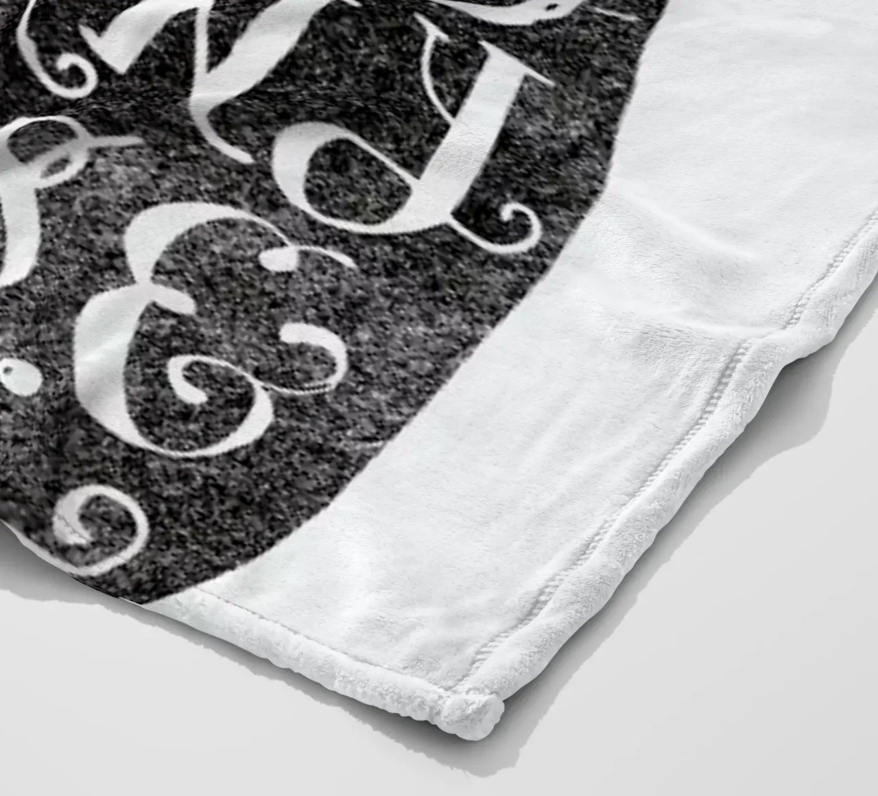 wisdom comes in many shapes and sizes coperta in pile da Matthew Taylor Wilson