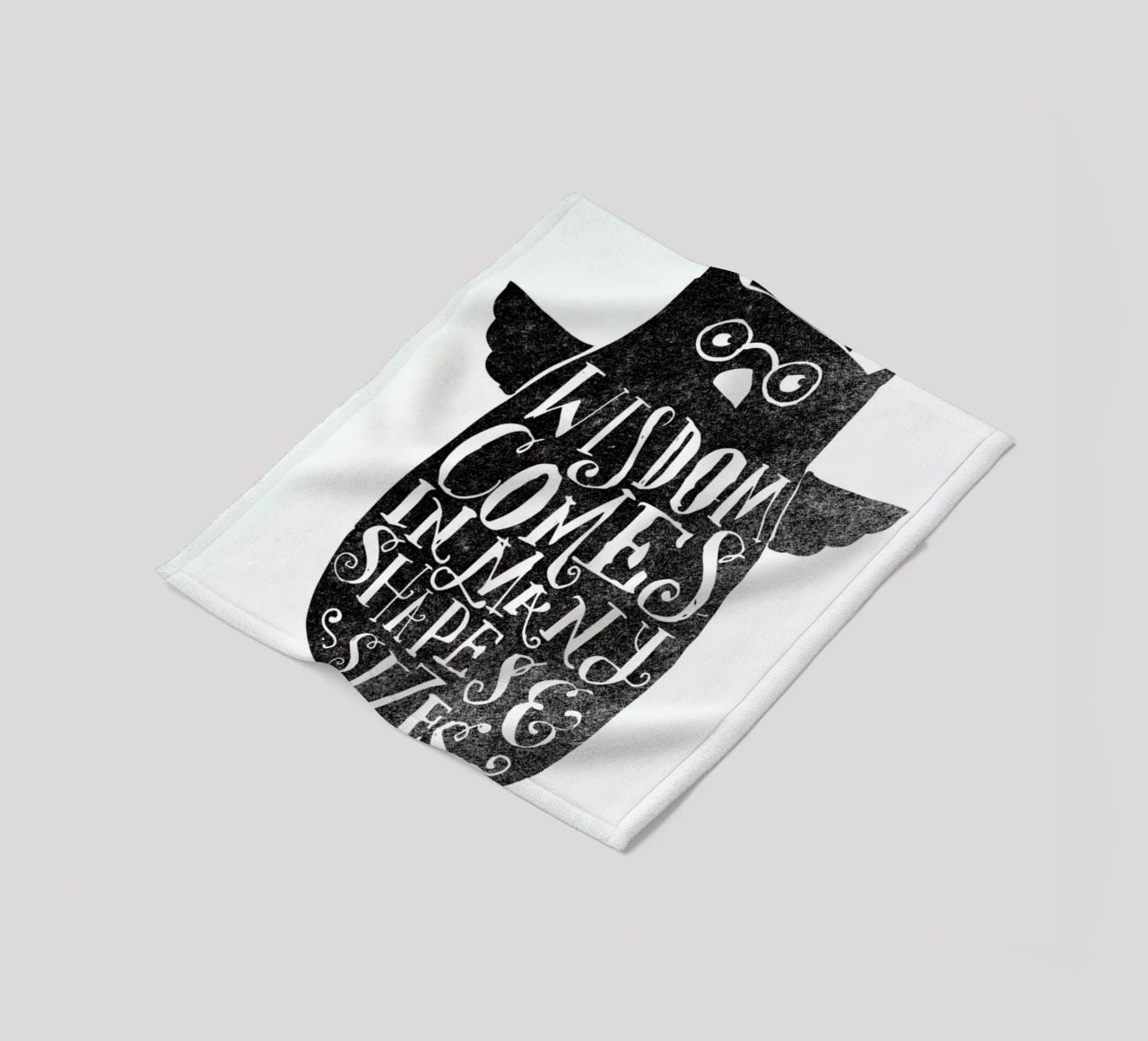 wisdom comes in many shapes and sizes coperta in pile da Matthew Taylor Wilson