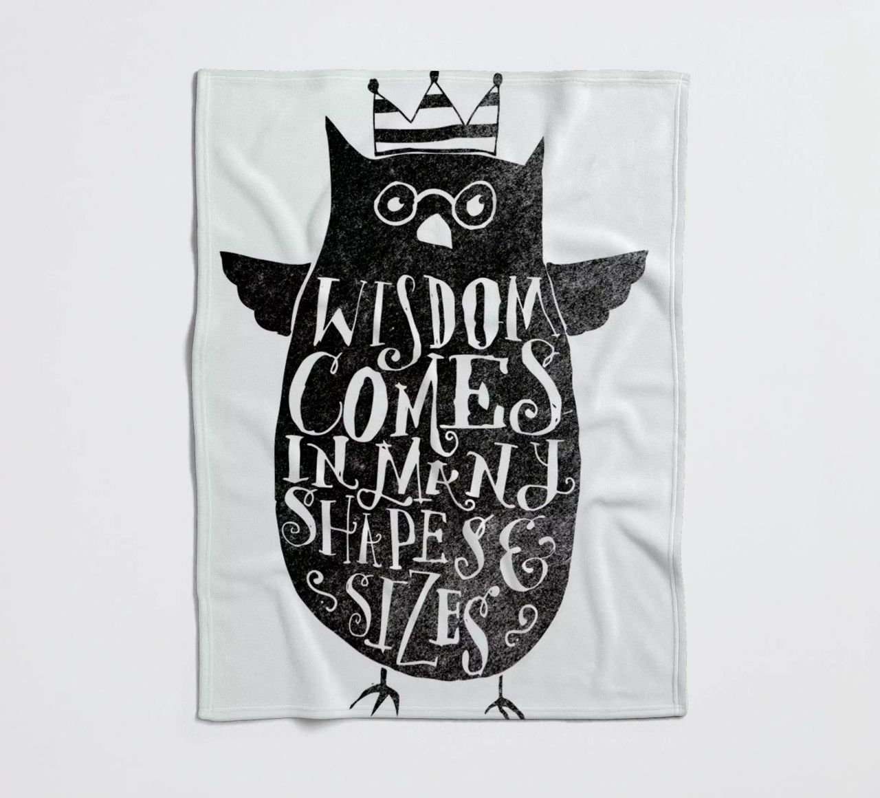 wisdom comes in many shapes and sizes coperta in pile da Matthew Taylor Wilson