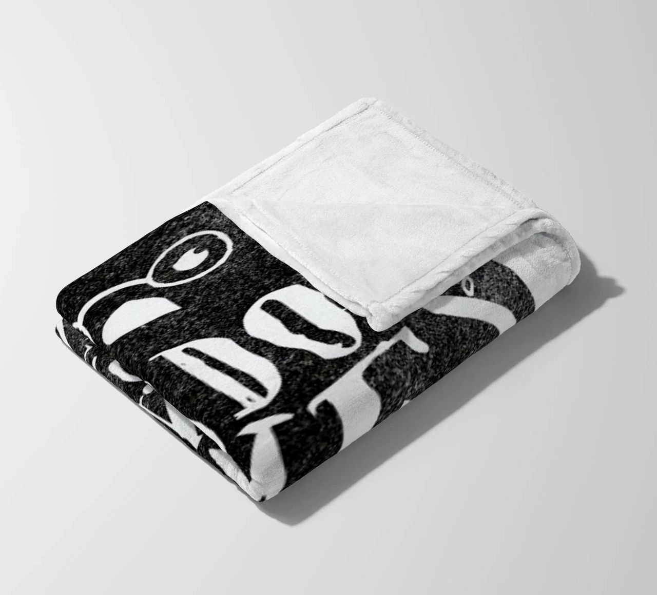 wisdom comes in many shapes and sizes coperta in pile da Matthew Taylor Wilson