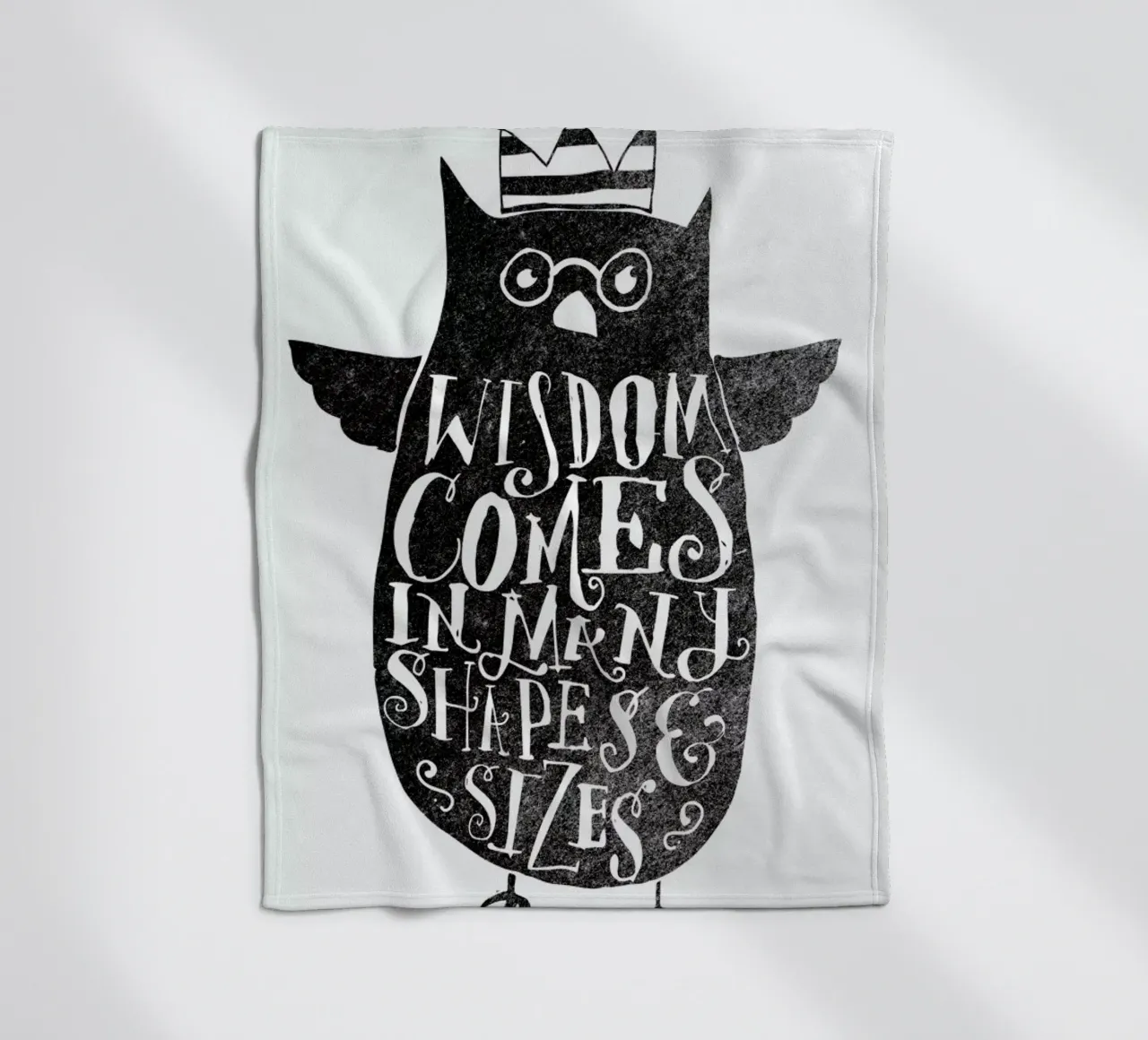 wisdom comes in many shapes and sizes coperta in pile da Matthew Taylor Wilson