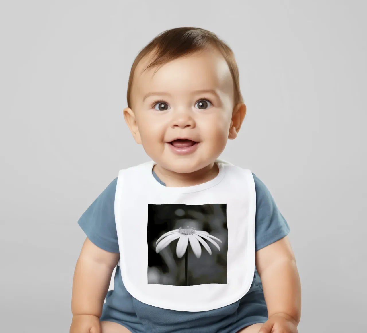 Daisy bavaglino da Victoria Frost