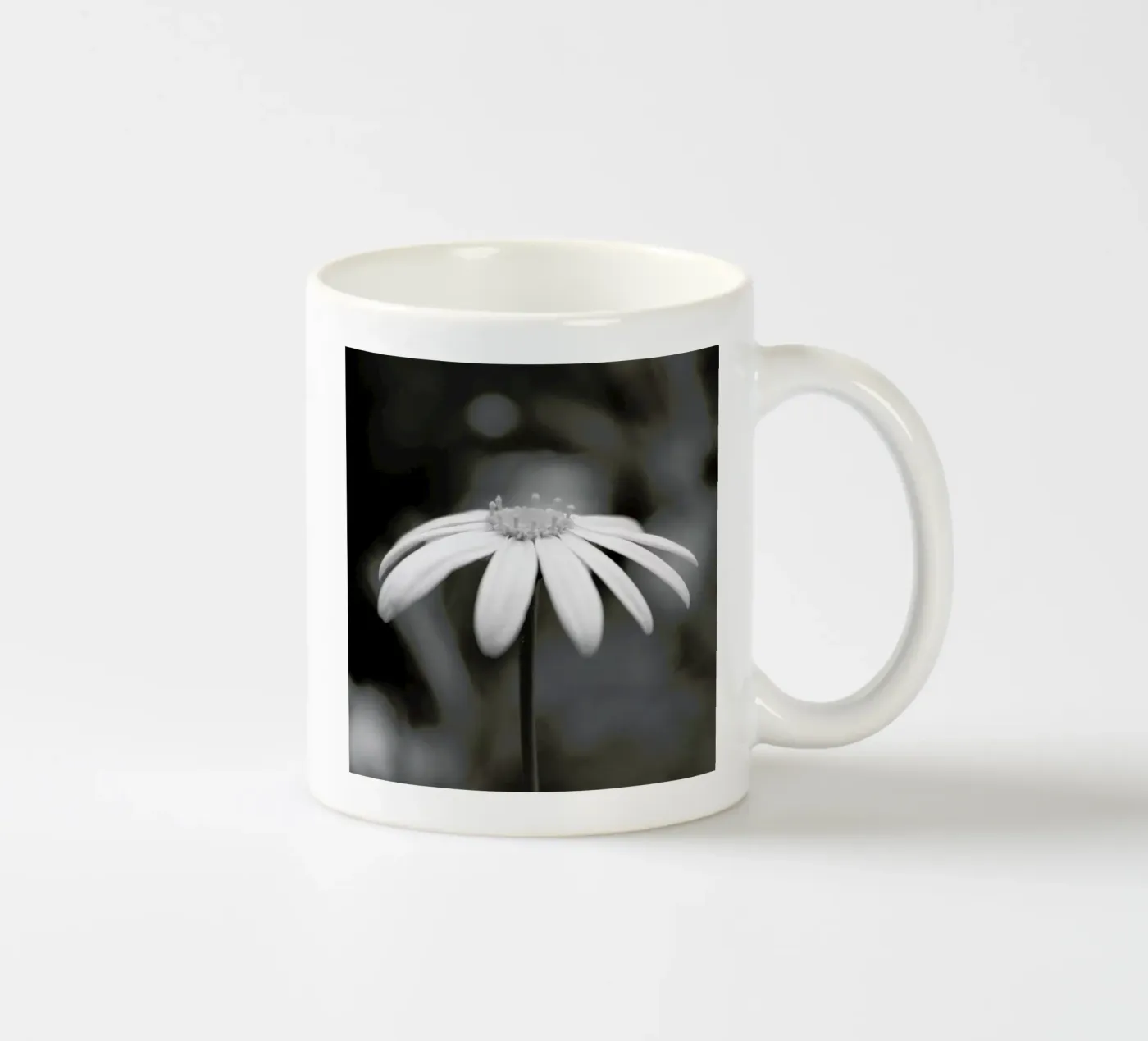 Daisy ceramic mug by Victoria Frost