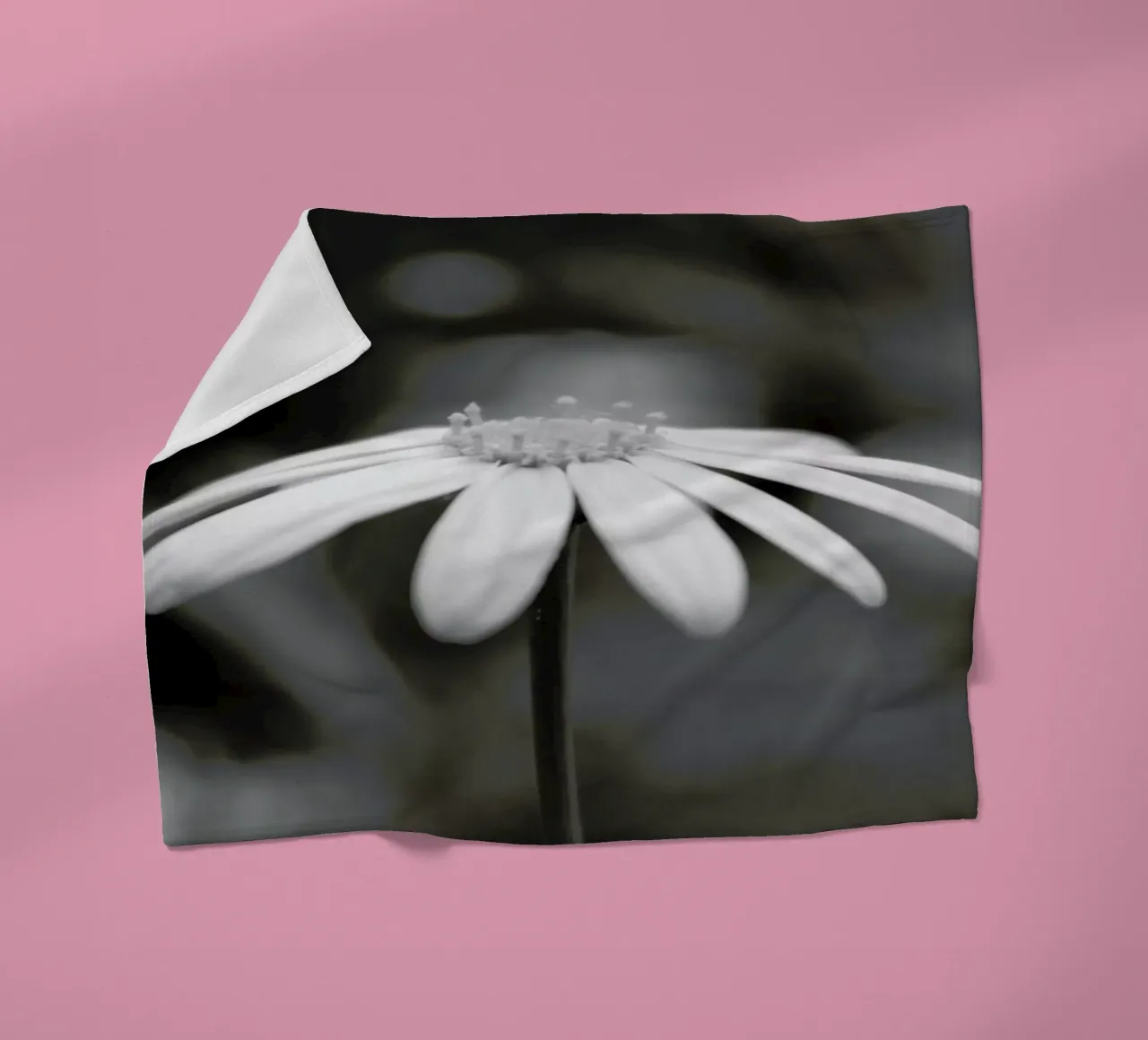 Daisy Fleecedecke von Victoria Frost