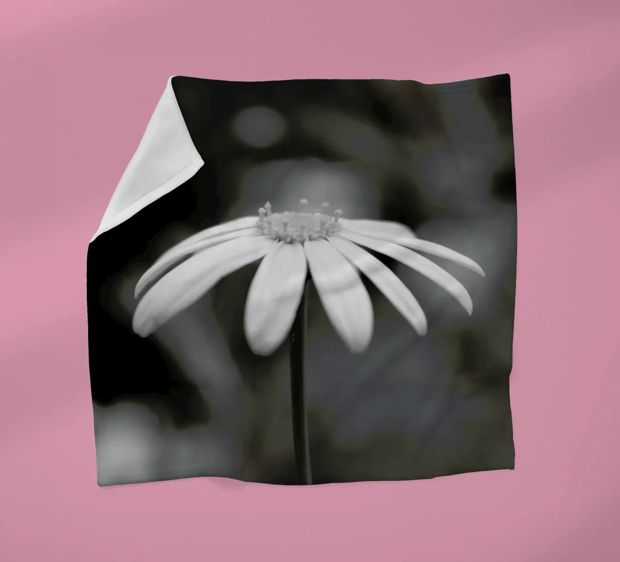 Daisy Fleecedecke von Victoria Frost