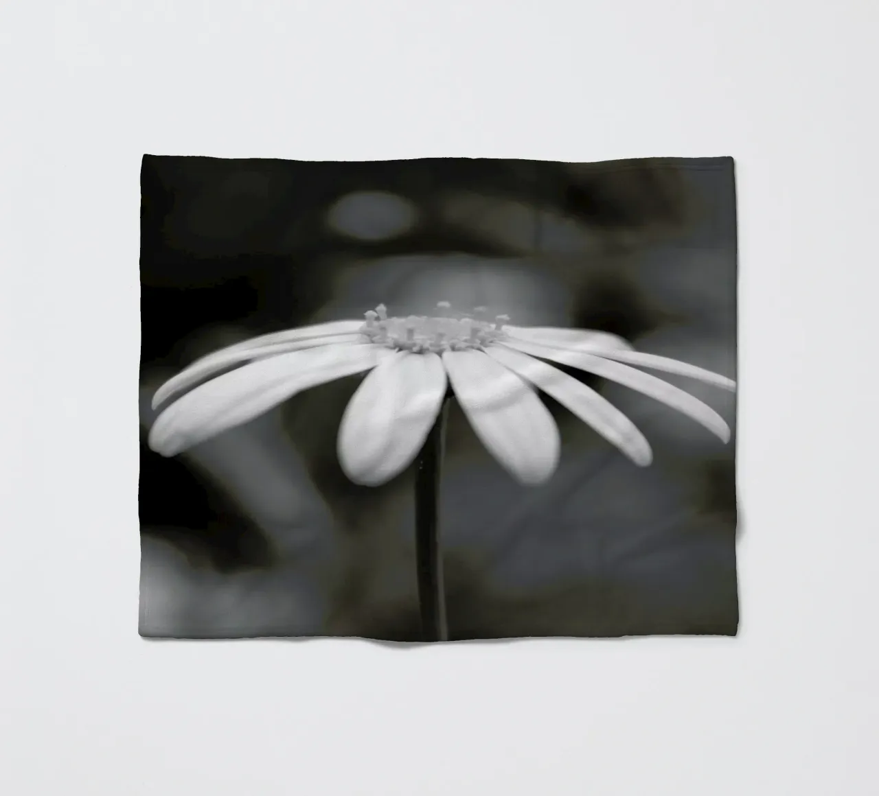 Daisy Fleecedecke von Victoria Frost