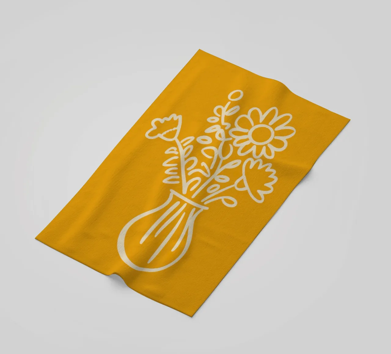 Fiori in vaso giallo telo mare da Kamera Obskura