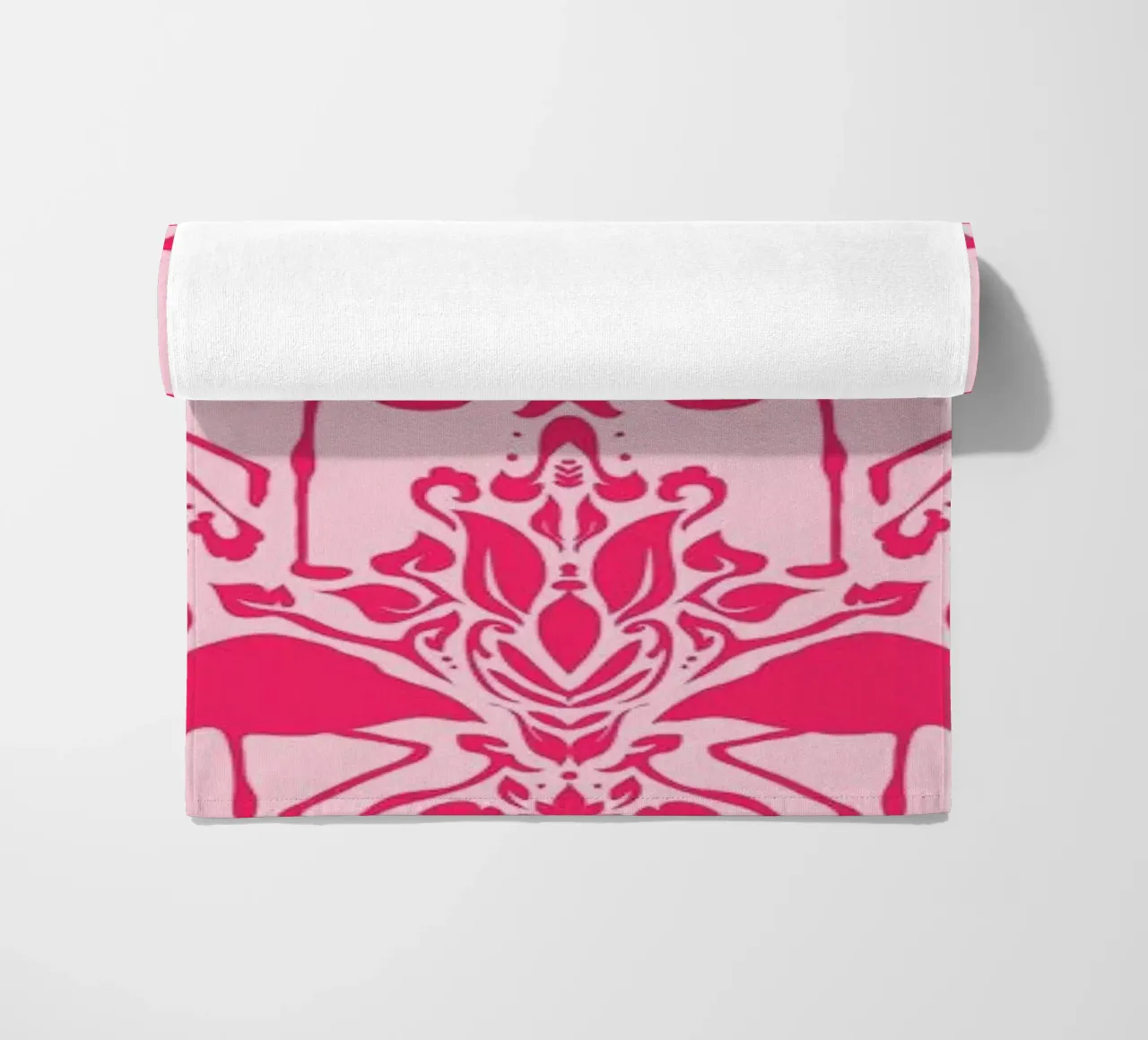Flamingo Damask - pink telo mare da Jacqueline Maldonado