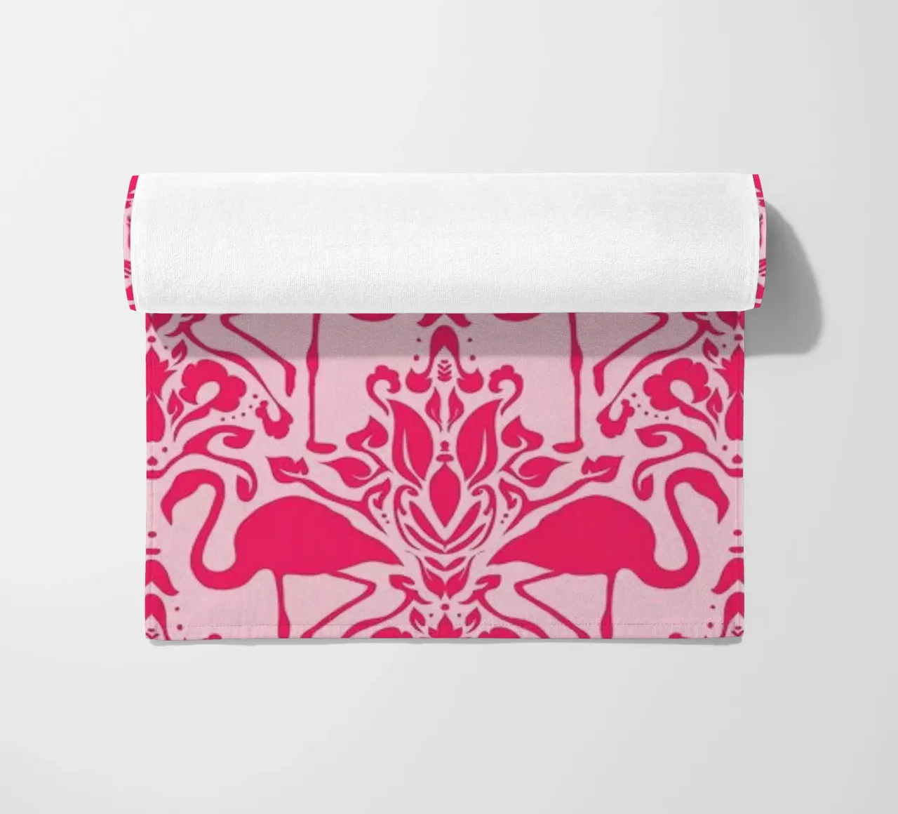 Flamingo Damask - pink telo mare da Jacqueline Maldonado