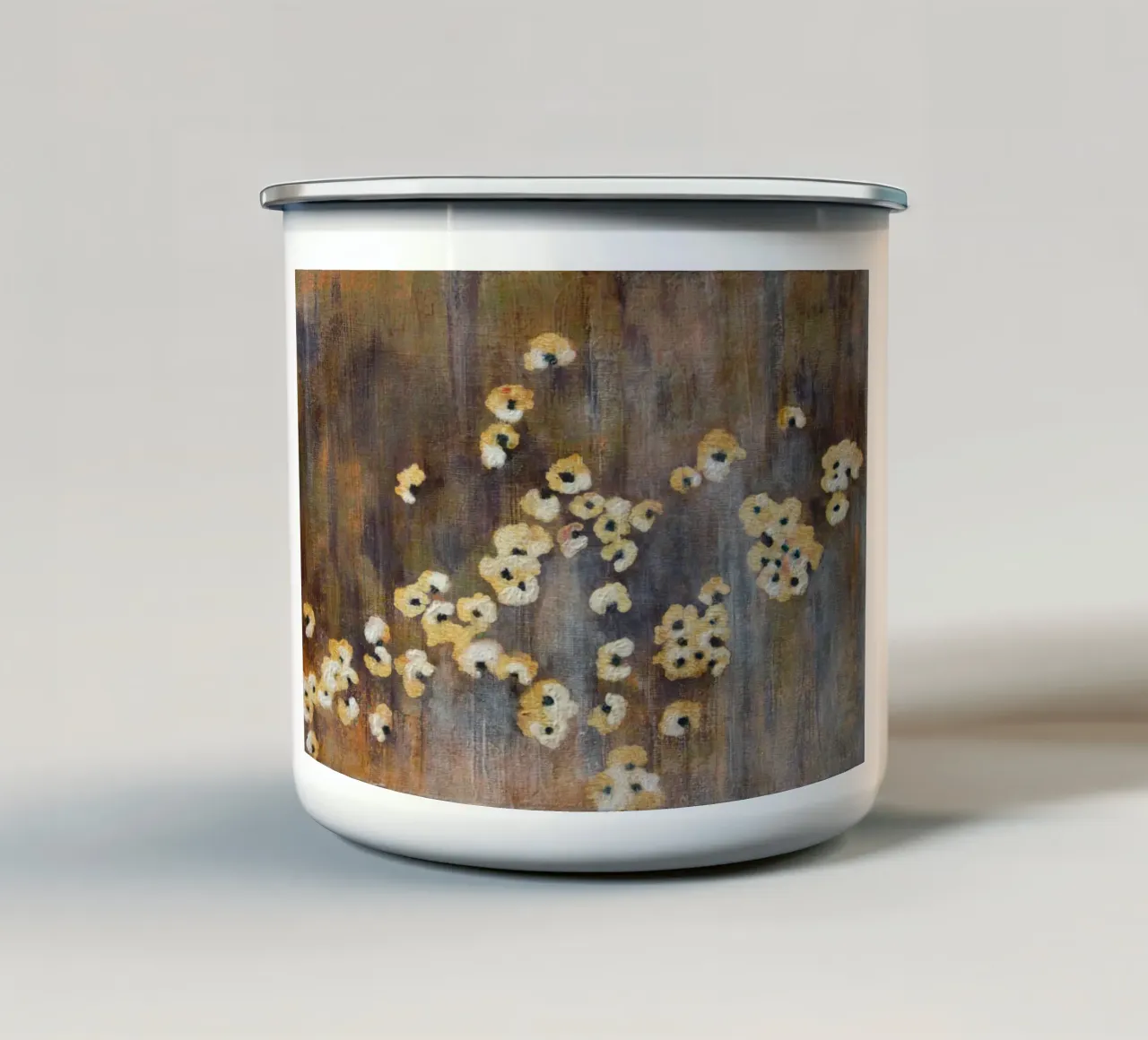 Fiori bianchi astratti tazza in smalto da Teresa André