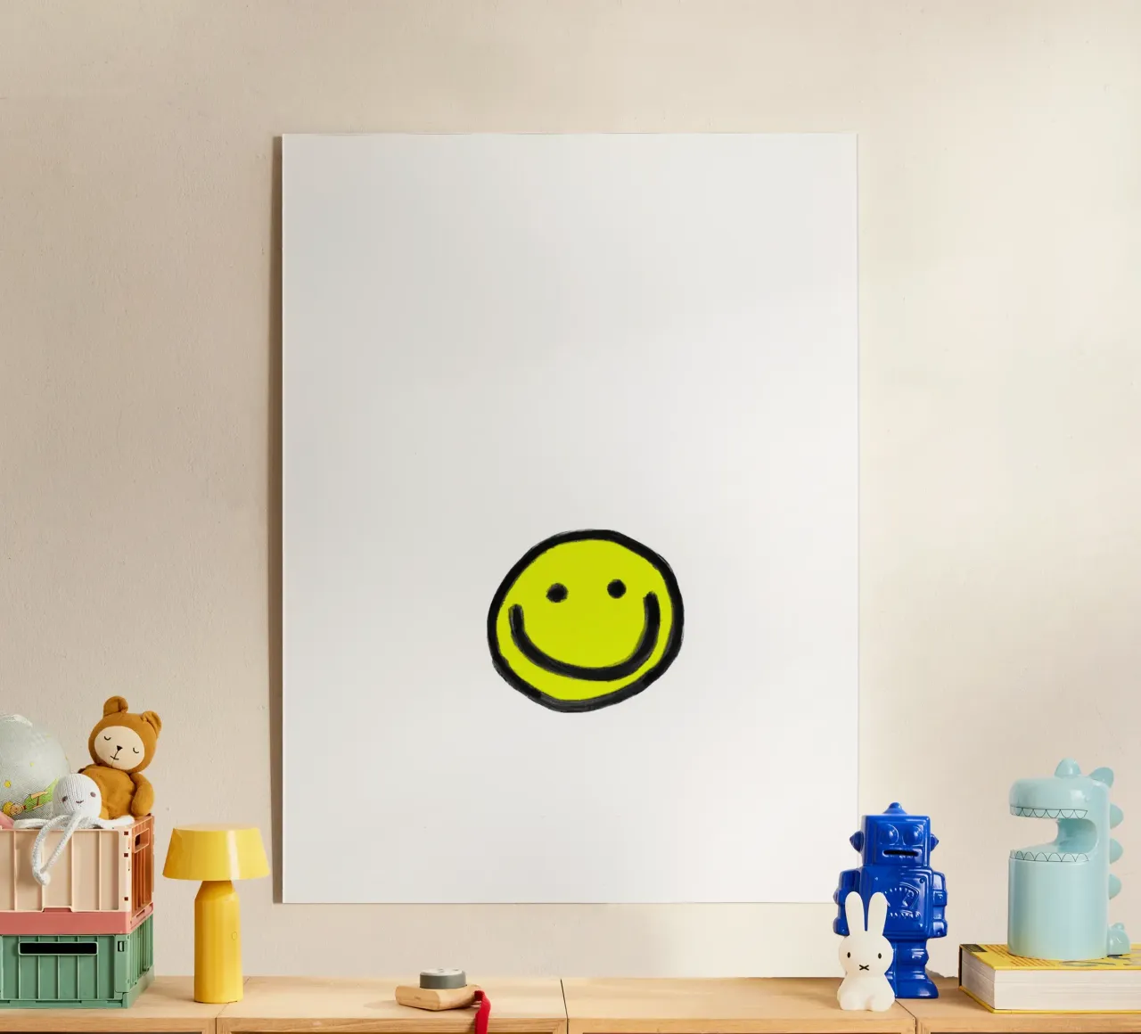 Smiley white plexiglass da Hej Ibiza by Ute Arnold