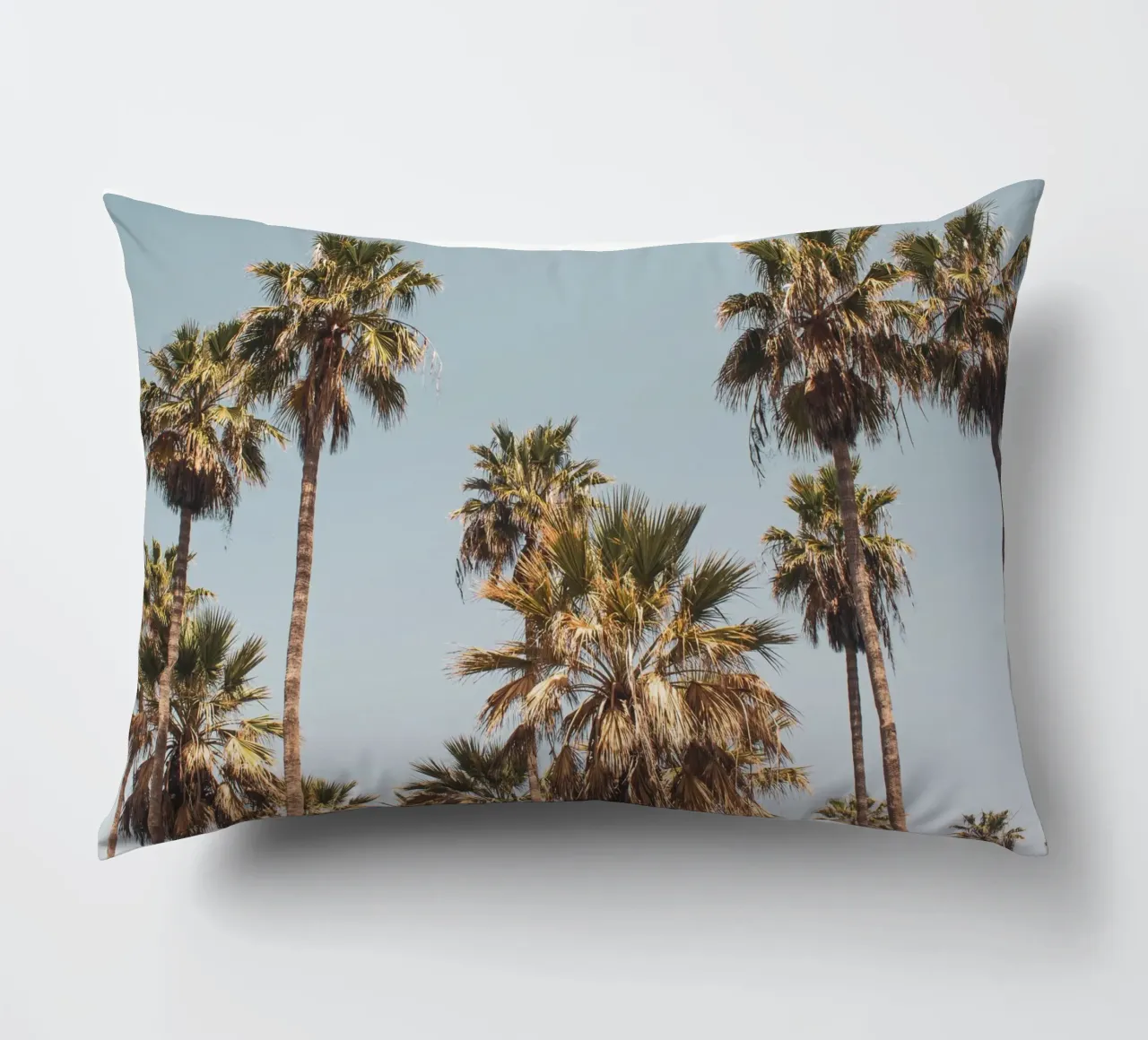 LA Palm Trees By the Beach II cuscino da Victoria Frost