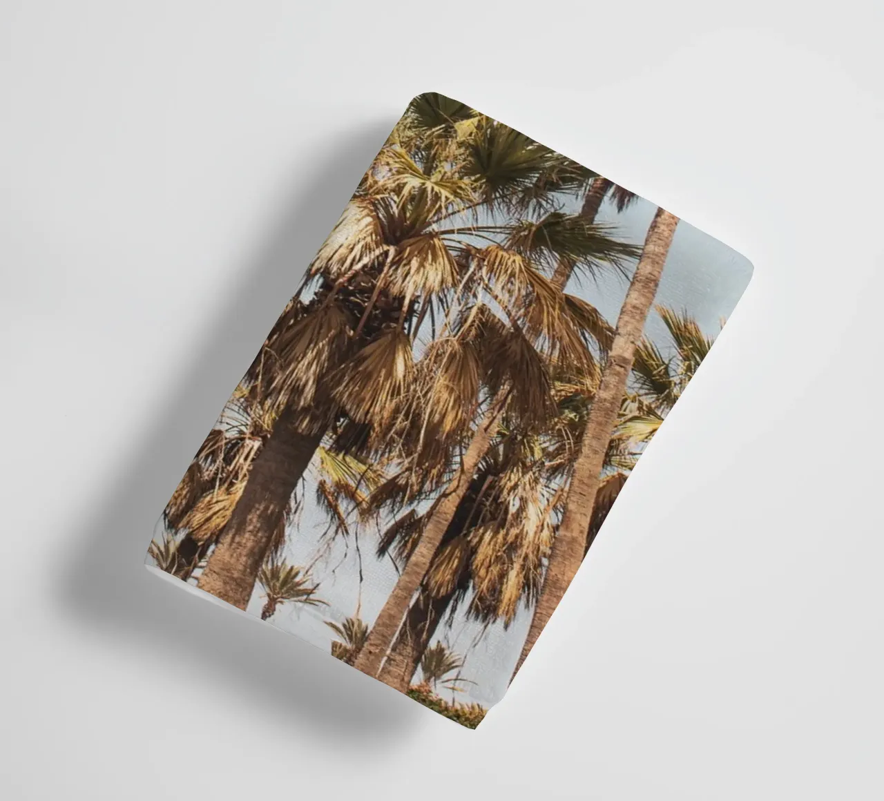 LA Palm Trees By the Beach II asciugamano da bagno da Victoria Frost