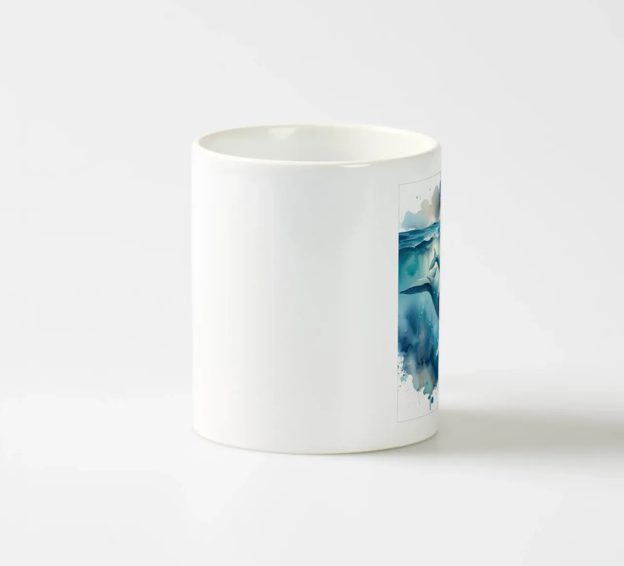 L'abbraccio gentile dell'oceano tazza in ceramica da Chromatic Fusion Studio