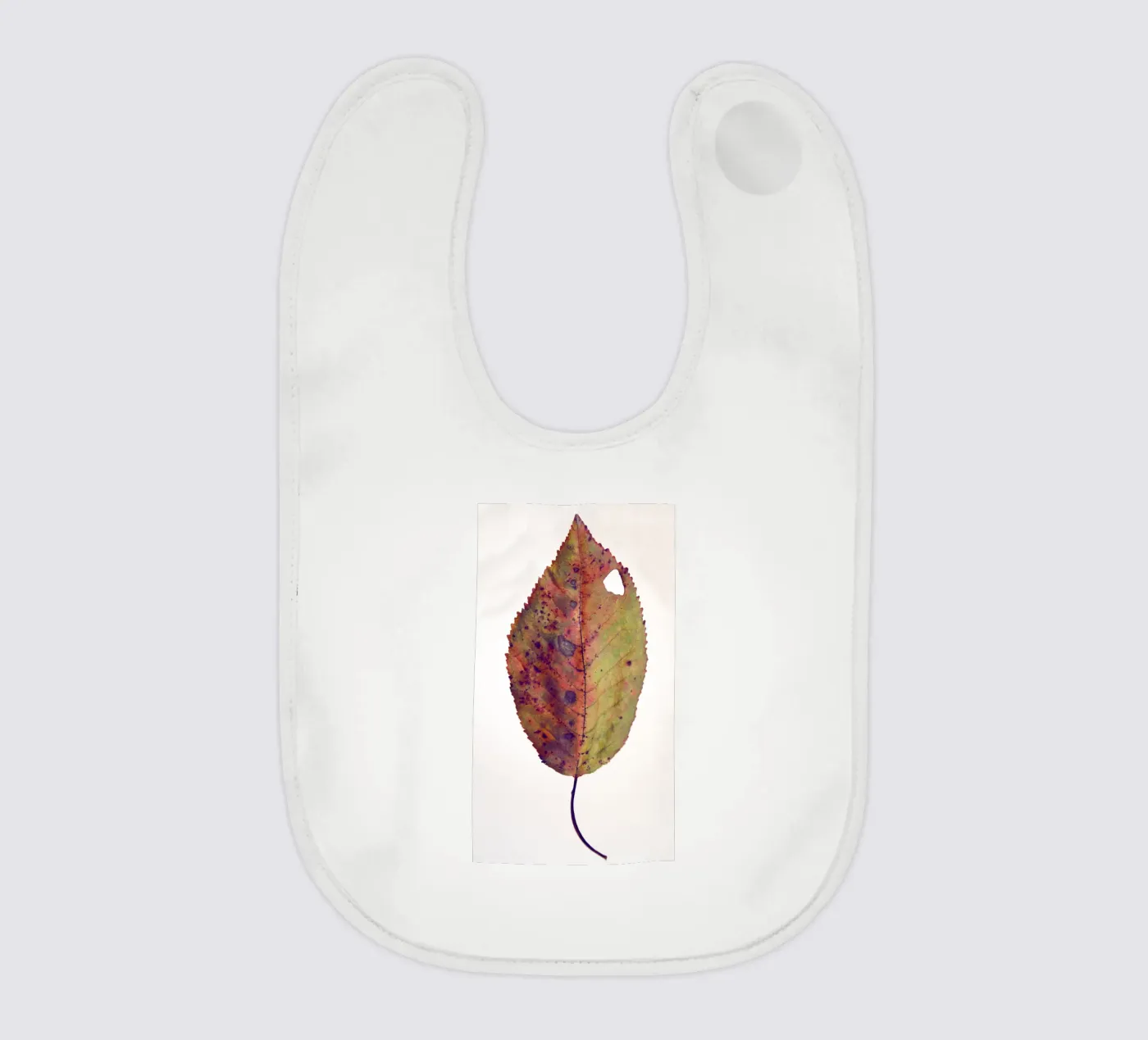 Cherry leaf baby bib by Teresa André