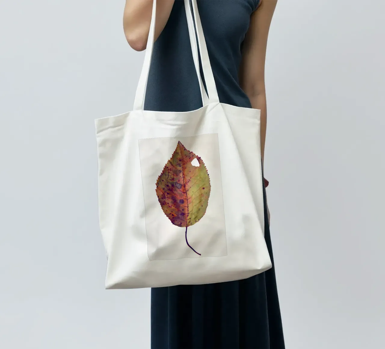 Cherry leaf tote bag by Teresa André