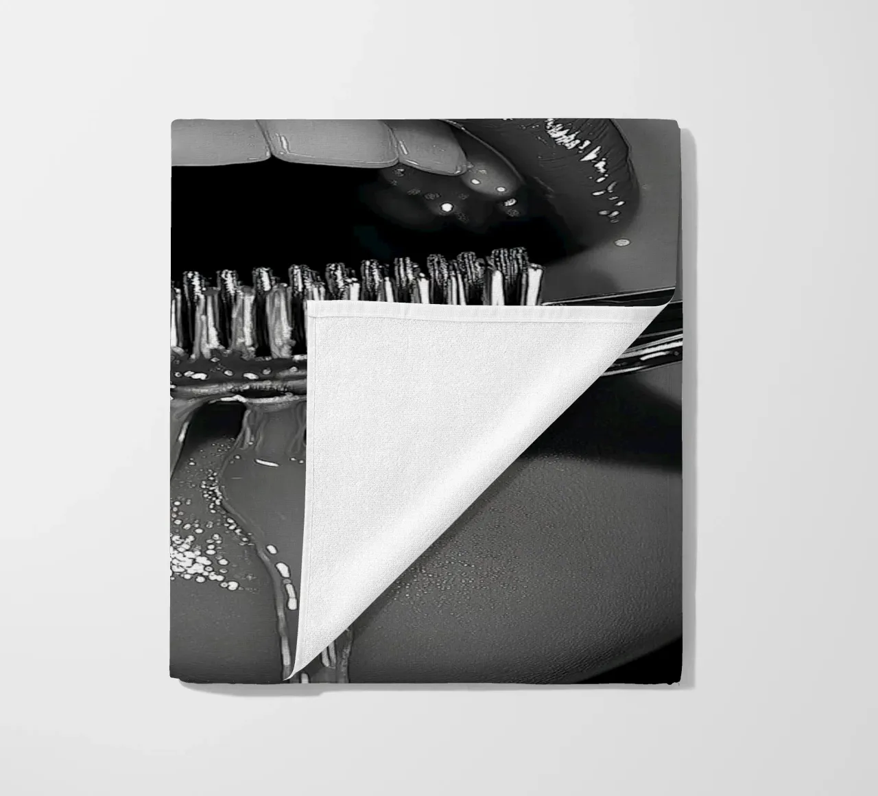 Dentist series - a toothbrush telo mare da Synthaira
