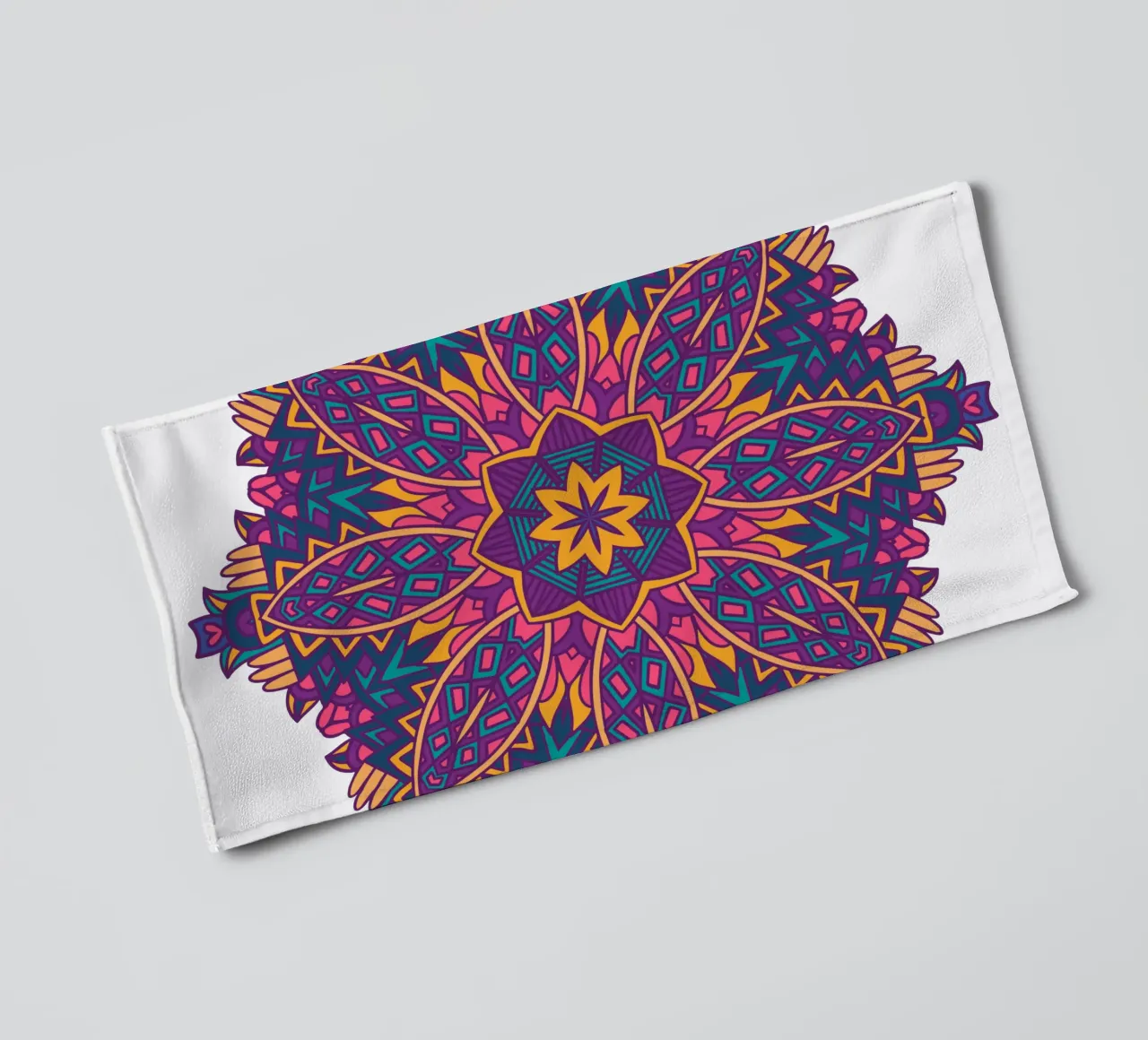 Mandala colorato e intricato asciugamano da bagno da Spiritual Touch