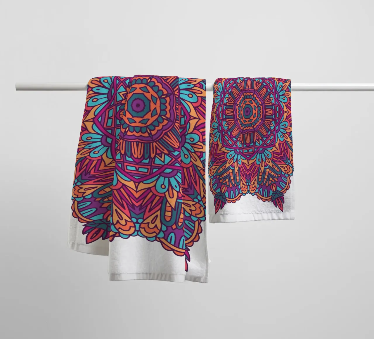 Mandala colorato e intricato asciugamano da bagno da Spiritual Touch