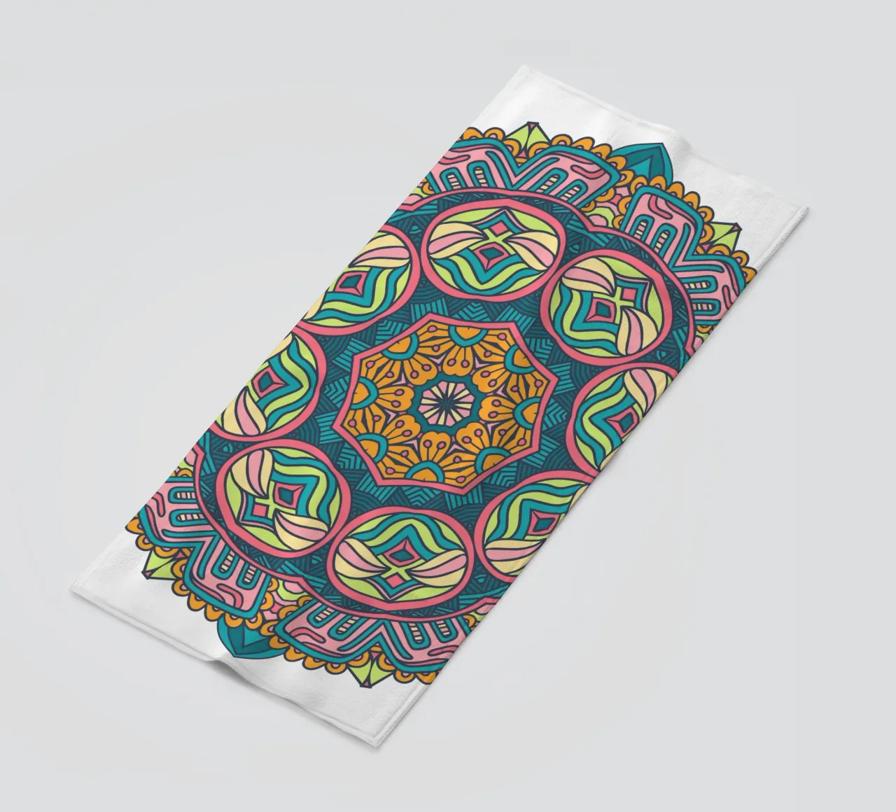 Mandala colorato e intricato telo mare da Spiritual Touch