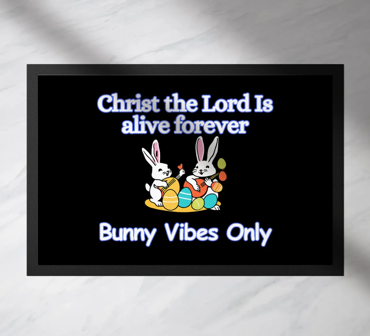 Christ the Lord is Alive Bunny Vibes Only Forever felpudo de Lionandlamb