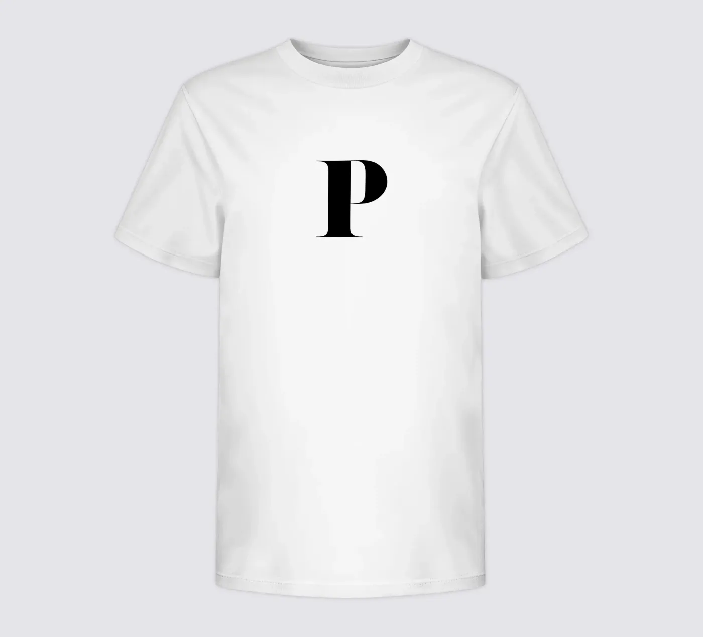 P kinder t-shirt van Mottos by Sinan Saydik