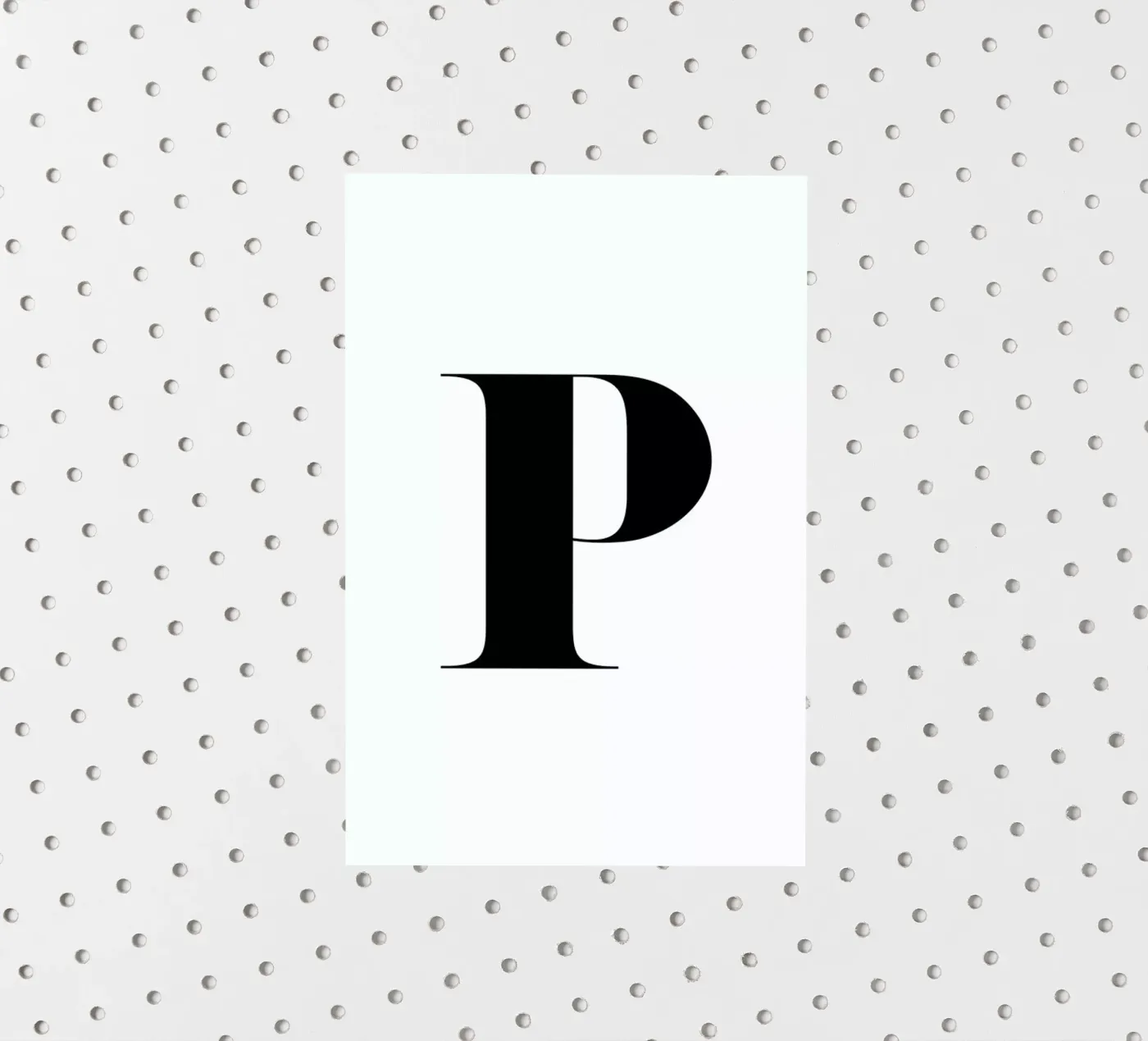 P sticker van Mottos by Sinan Saydik