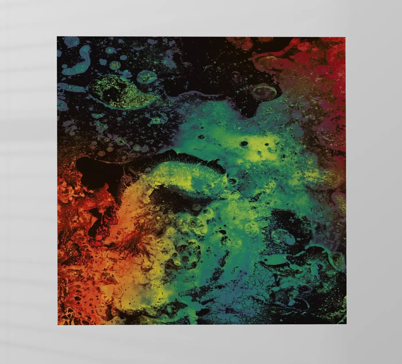 Icyfire pellicola backlit da Bryon S. White