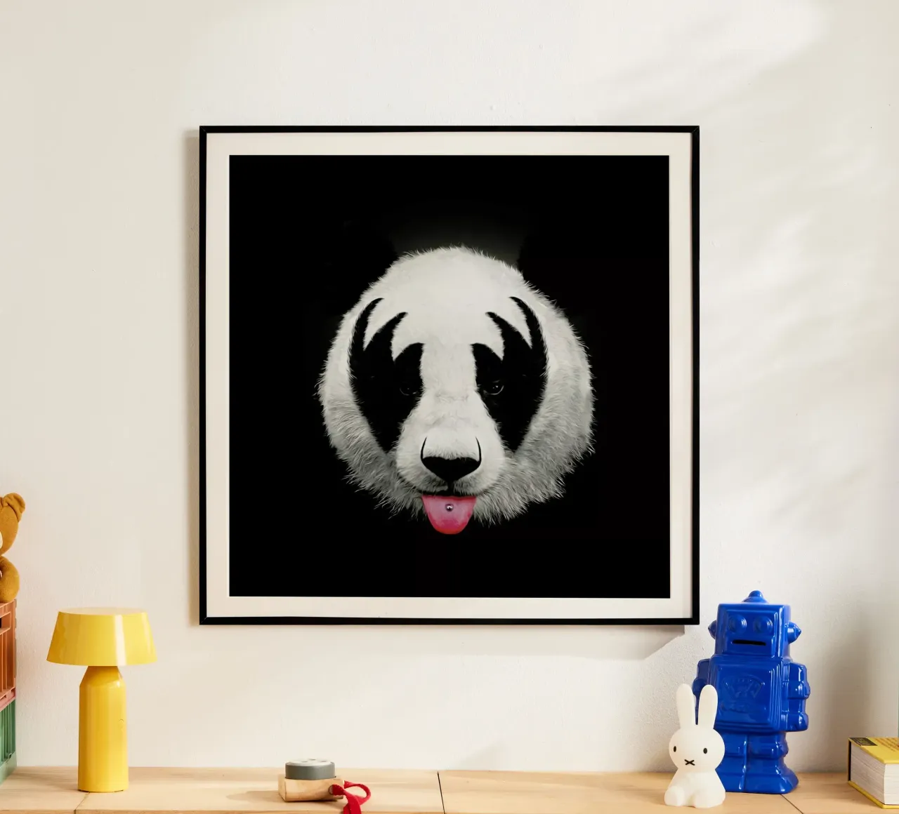 Kiss Of A Panda poster con telaio in alluminio da Róbert Farkas
