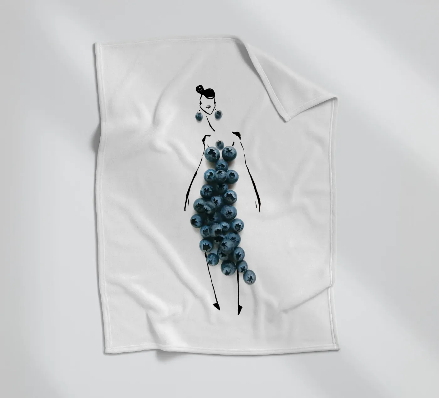 Bluets Fleecedecke von Gretchen Roehrs