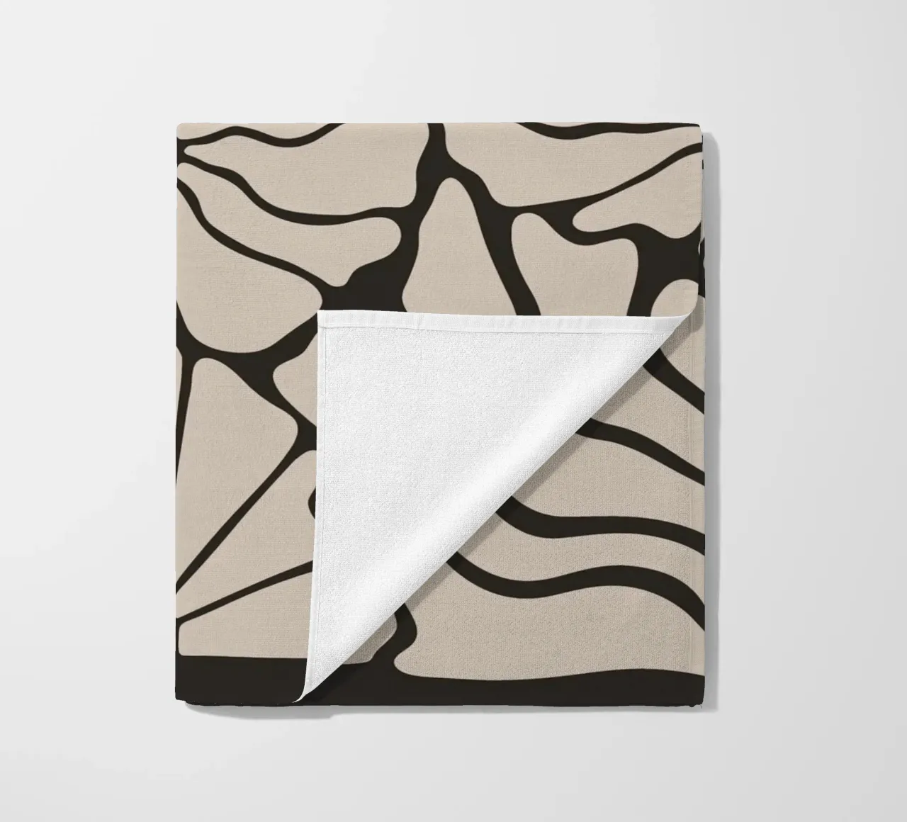 Astratto Midcentury Modern 80s Fiori Nero Beige telo mare da Modern Muse