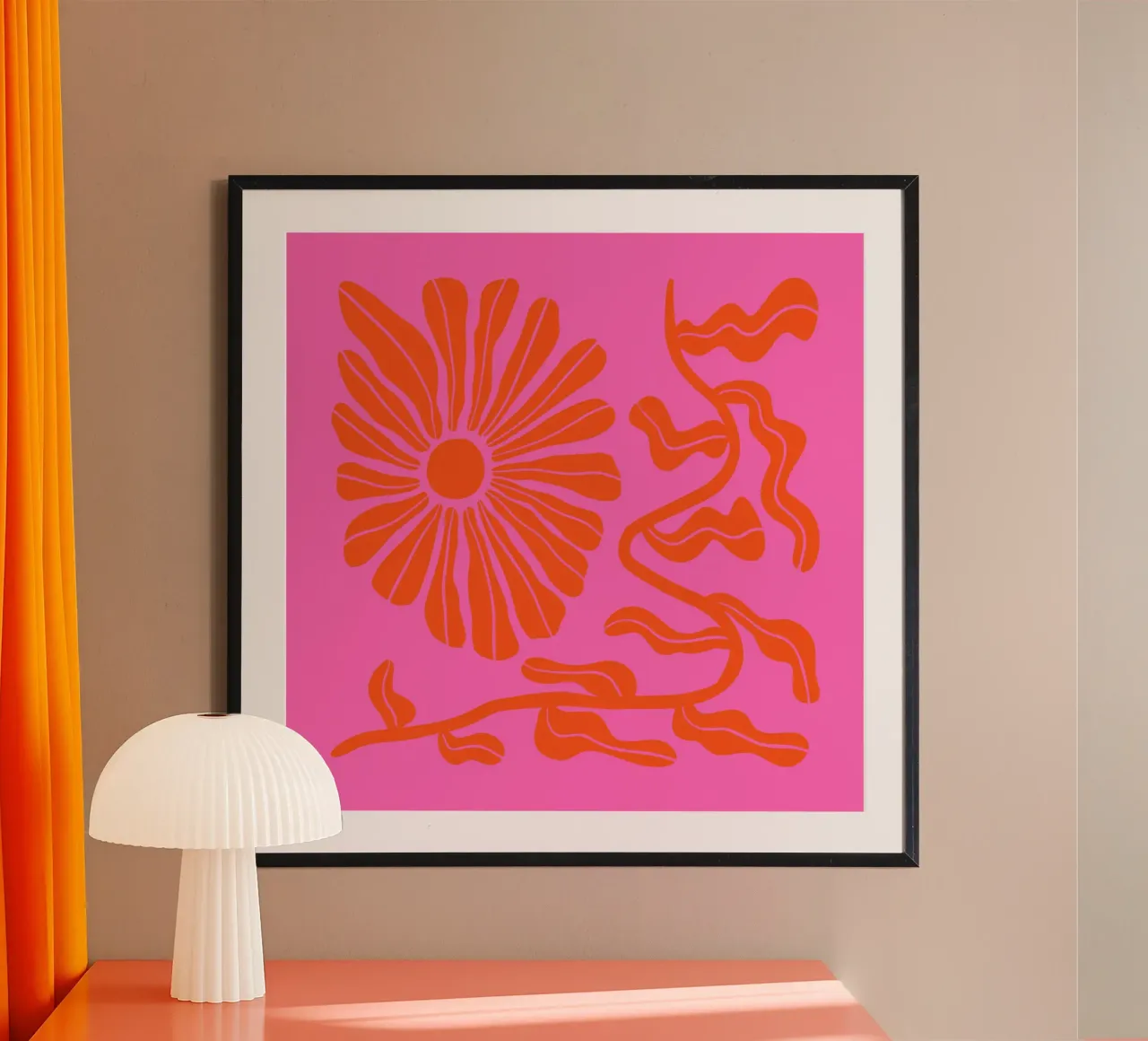 Giardino floreale retrò di metà secolo, rosa e arancione, anni '70-'80 1 poster con telaio in legno da Modern Muse