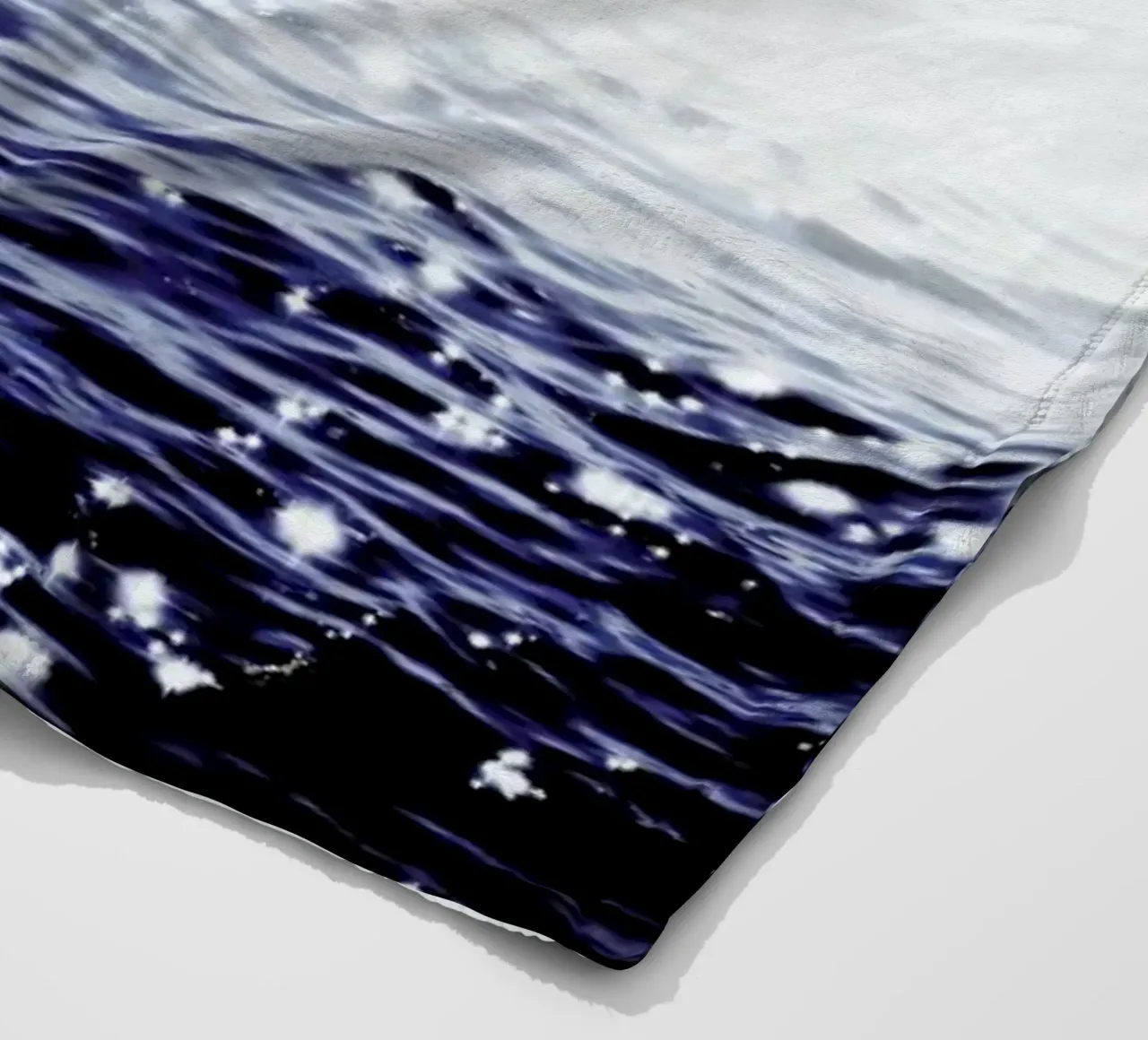 Sparkling Sea coperta in pile da Monika Strigel