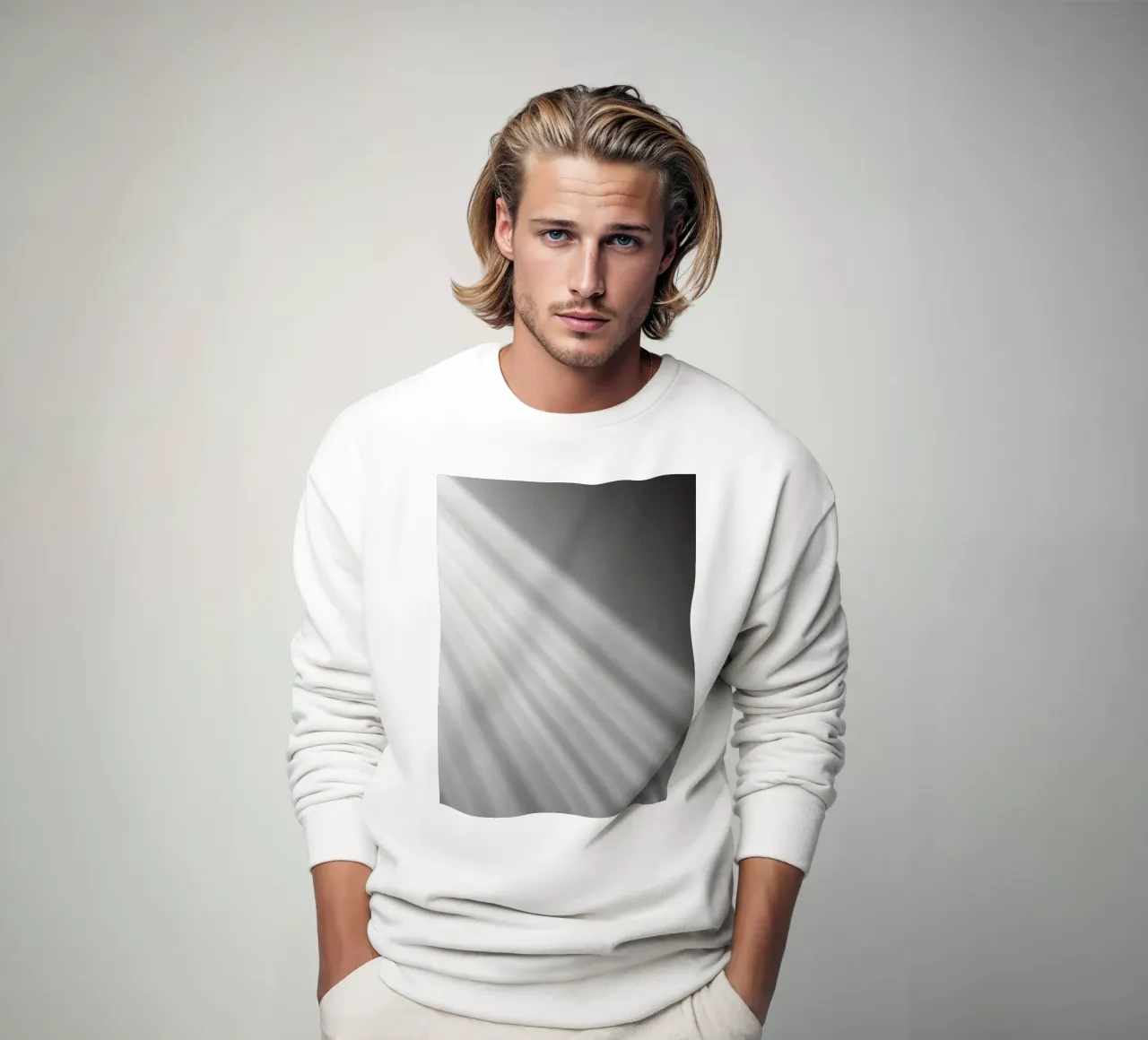 Elegant abstract behang met zachte lichtstralen sweatshirt van DesignDoodle