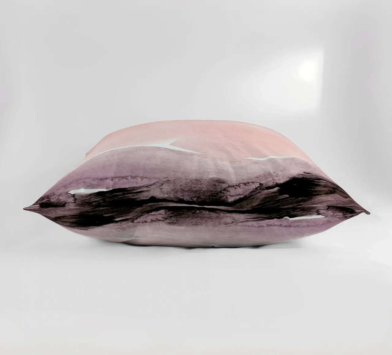 Blush & Mauve Kissen von IRIS LEHNHARDT FINE ART