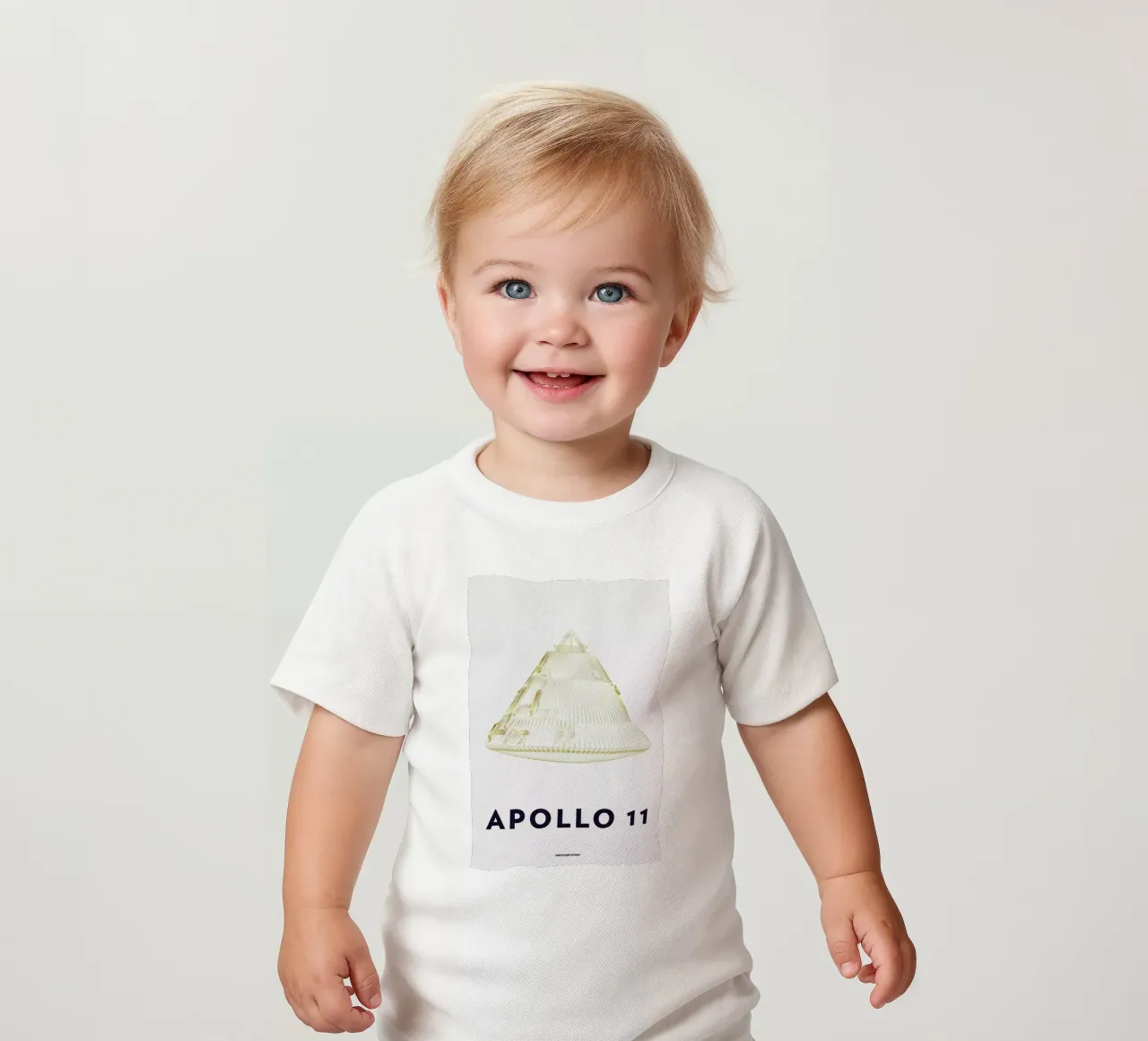Apollo 11  Landing Module 6 baby t-shirt van Marc Schulthess