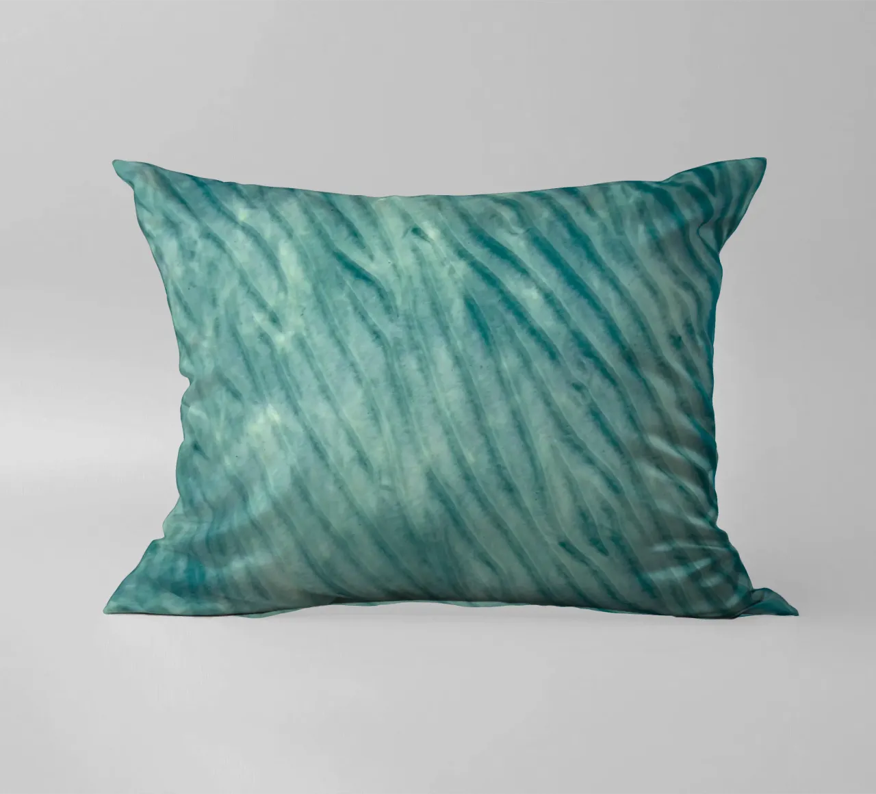 Increspature in verde acqua cuscino da Artistic-shop