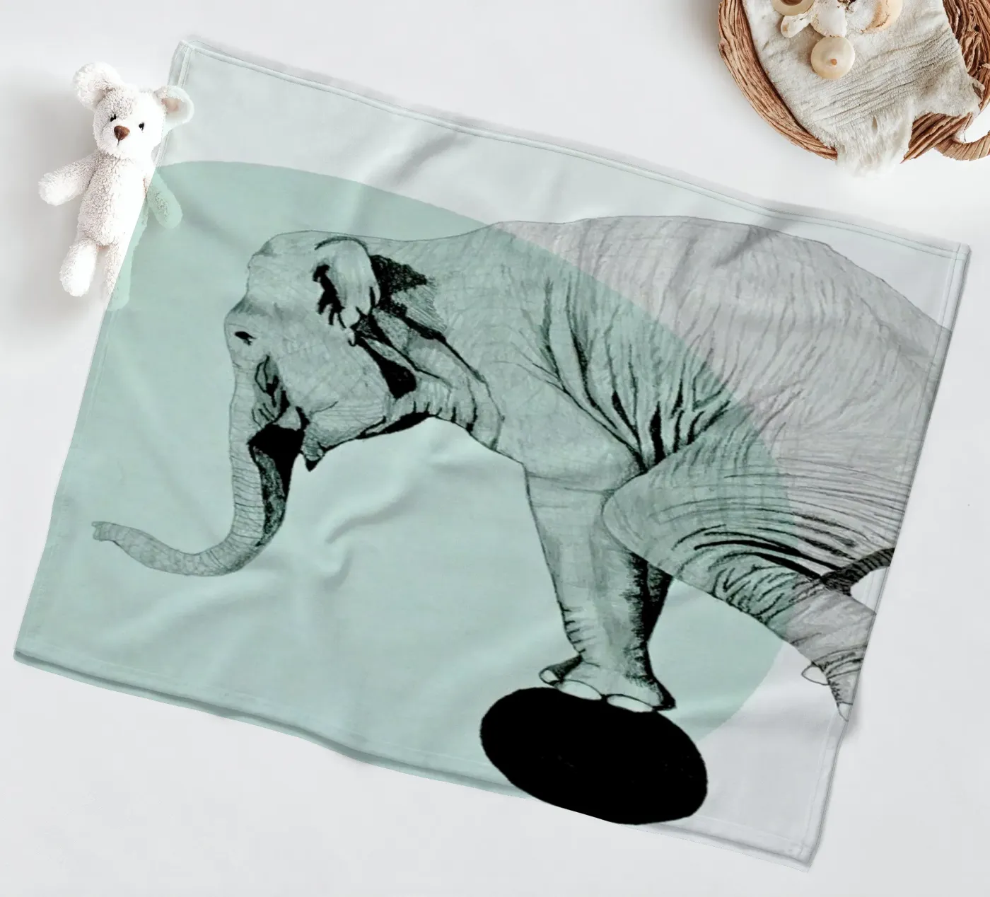 Elephant Fleecedecke von Morgan Kendall