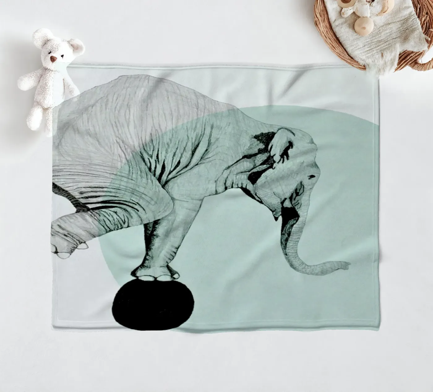 Elephant Fleecedecke von Morgan Kendall