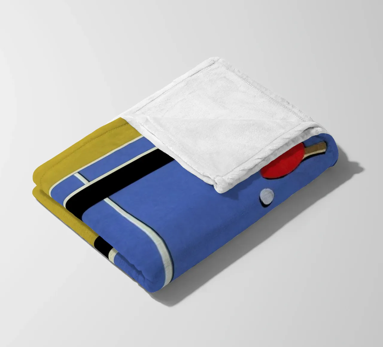 Ping Pong Table coperta in pile da Rosi Feist