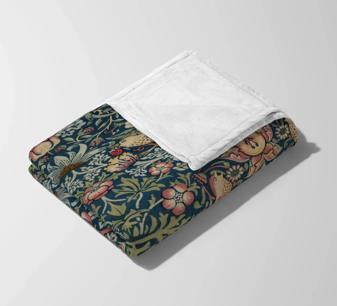 William Morris - Ladro di fragole, 1883 coperta in pile da William Store